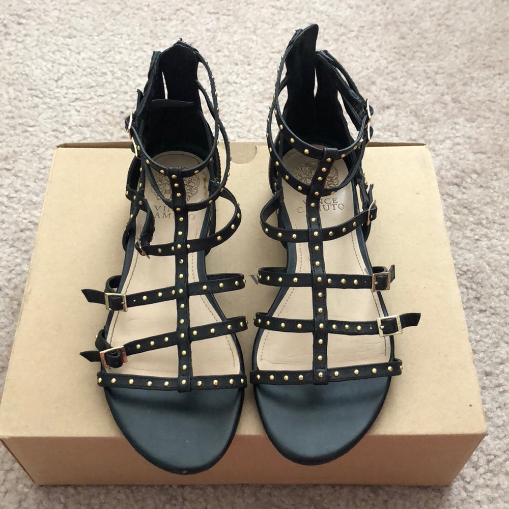 Vince Camuto